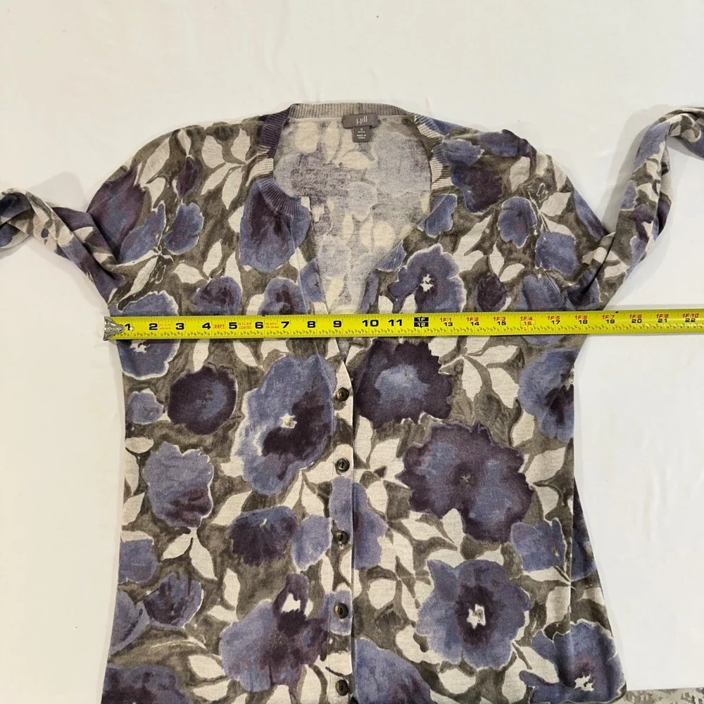 J. Jill Floral V-Neck Cardigan‎ Women S Petite Purple Silk Cashmere | Softcore